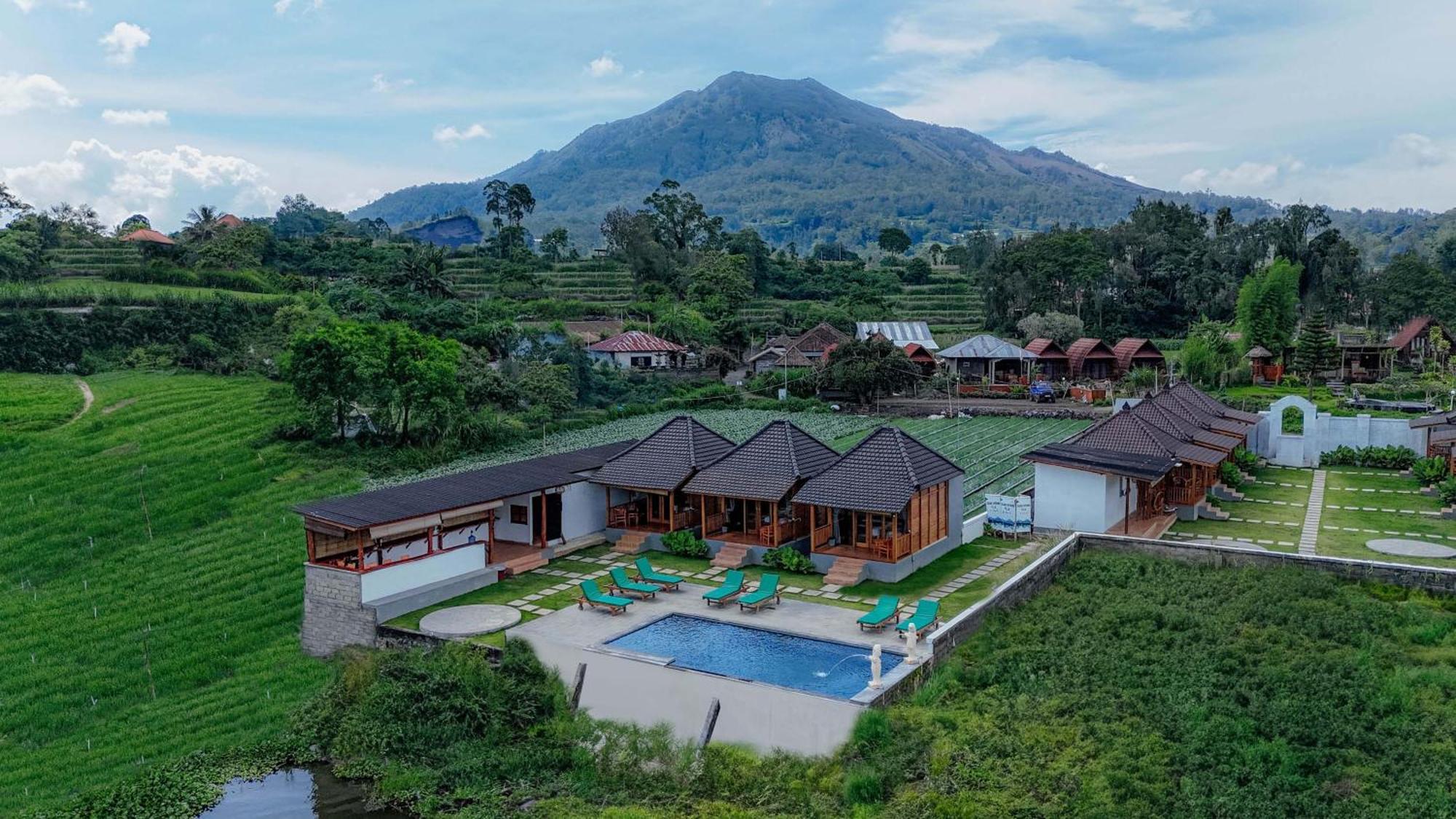 D Sila'S Tepi Danu Villas Kintamani & Natural Hot Spring 外观 照片